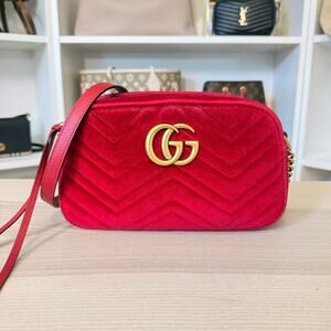 Gucci Velvet Matelasse Small GG Marmont Chain Shoulder Bag Red